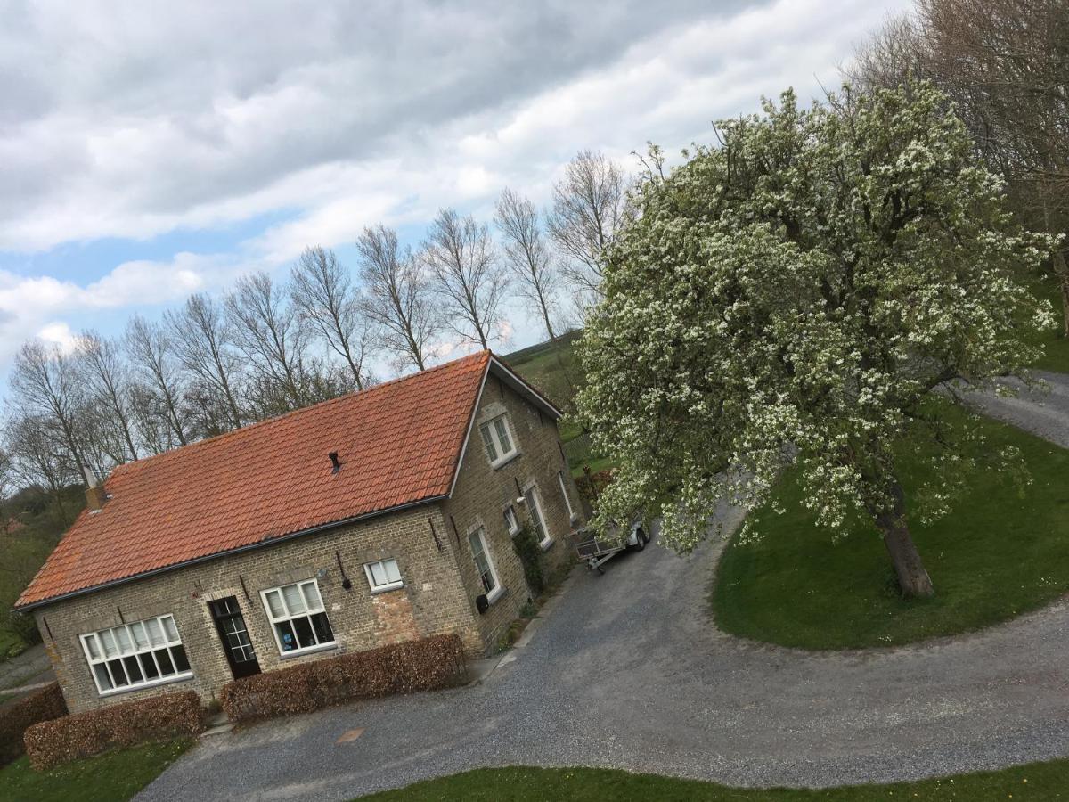Villa Authentieke Boerderij Woning Retranchement Esterno foto