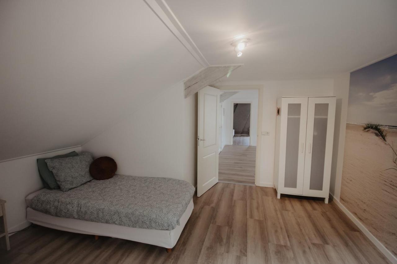 Villa Authentieke Boerderij Woning Retranchement Esterno foto